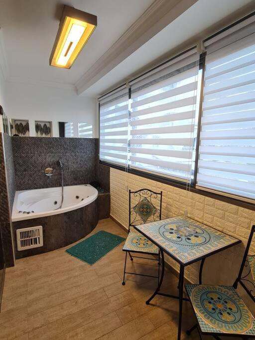 Blue Moon Apartment Eilat Exterior photo